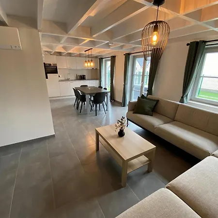 Cozy Polder House On The Westhinder Domain Casa de Férias *